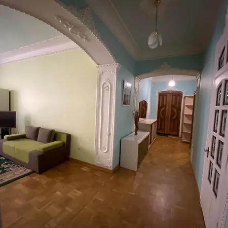 Apartment Однокімнатні Апартаменти Студіо Поряд З Медуніверситетом *