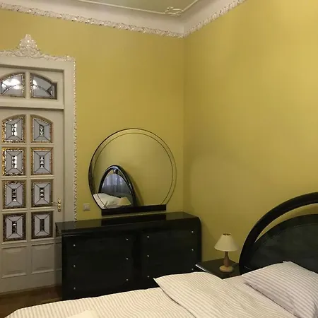 Do Lvova Apartment