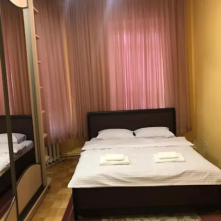 Apartment Однокімнатні Апартаменти Студіо Поряд З Медуніверситетом Lviv